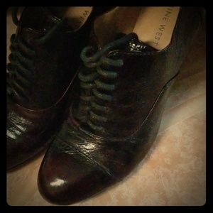 Ladies Brown Nine West 6 1/2M shoes